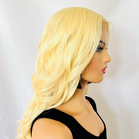 Very Pretty 28” Blonde Premium Fiber Daily Wear or Event Lace Front Wig - Picture 5 of 16